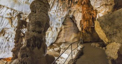 Экскурсии в `Красная пещера` из с. Береговое